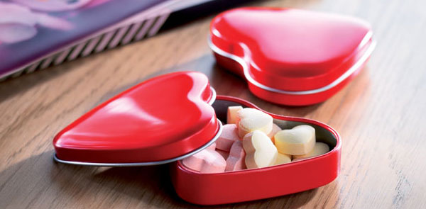 Caramelle in astuccio a forma di cuore